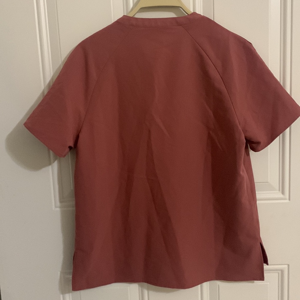 Figs Mauve Scrub Top - image 4